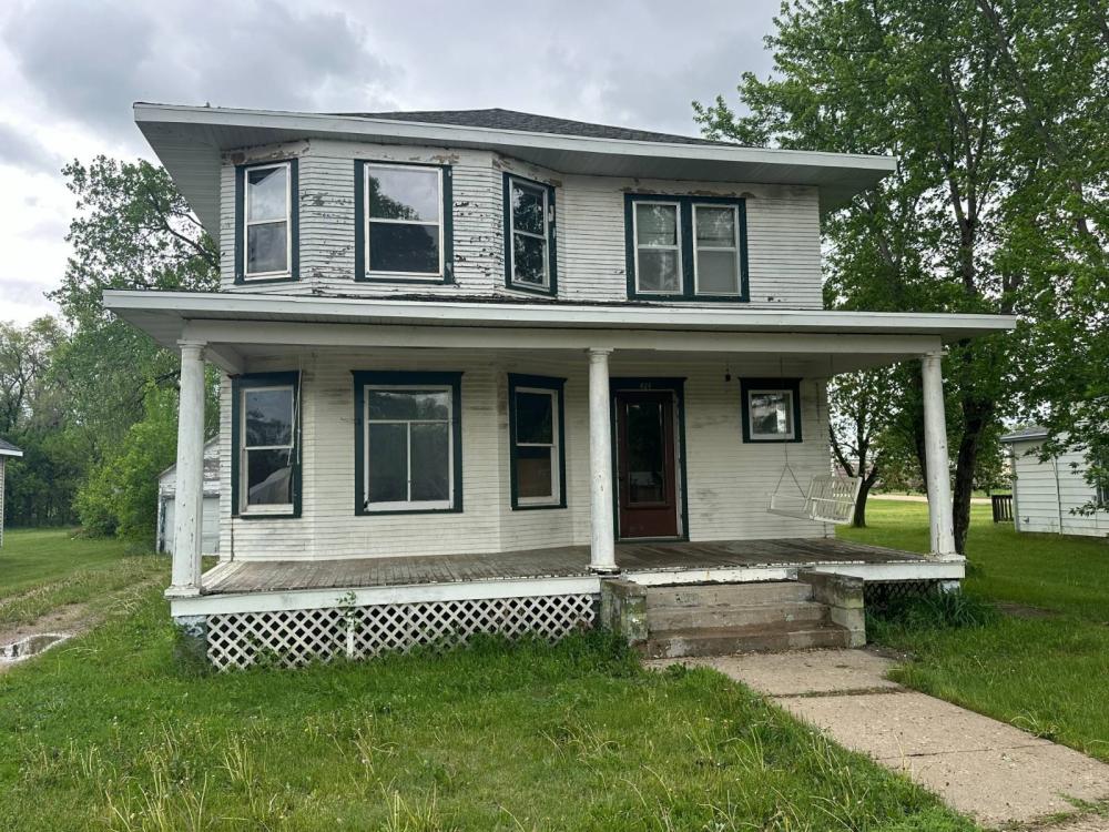 Currently Displayed Property Photo