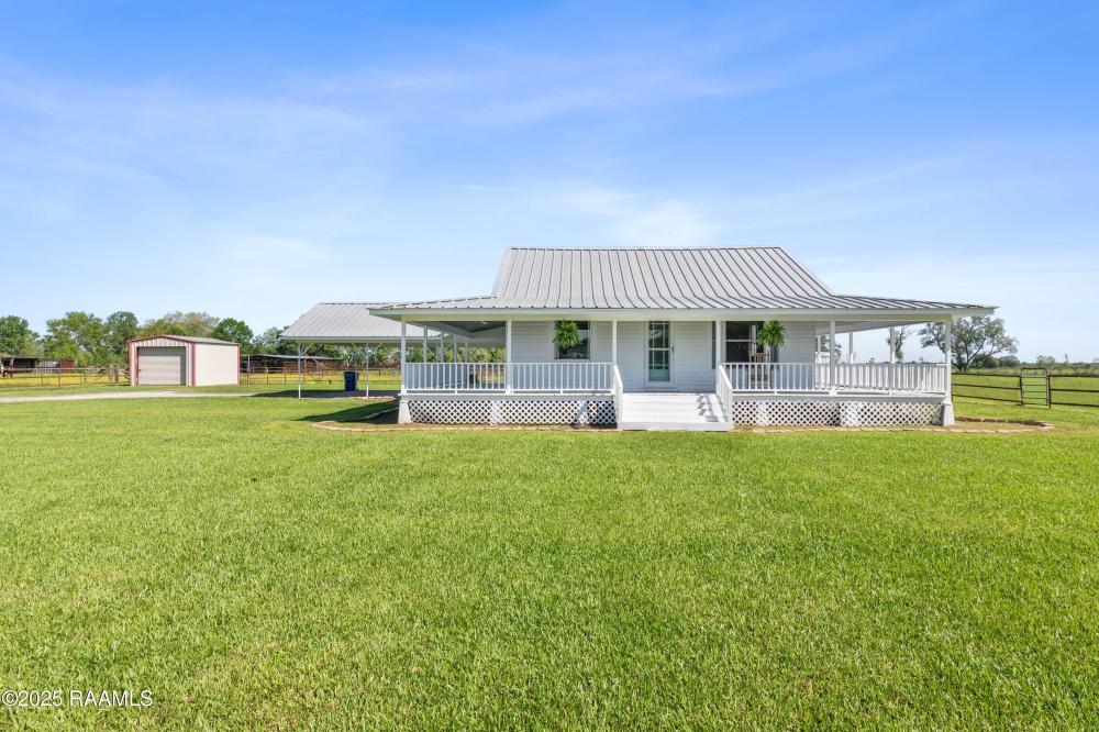 Currently Displayed Property Photo
