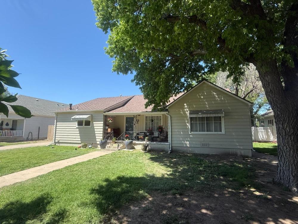 Currently Displayed Property Photo