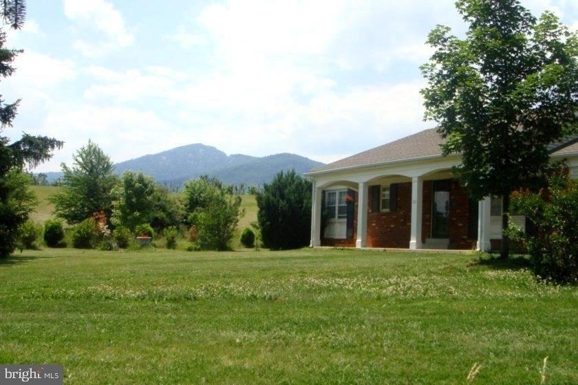 Currently Displayed Property Photo