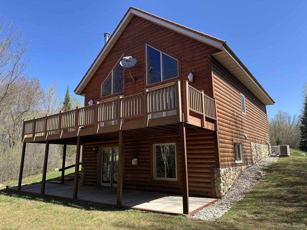 Currently Displayed Property Photo