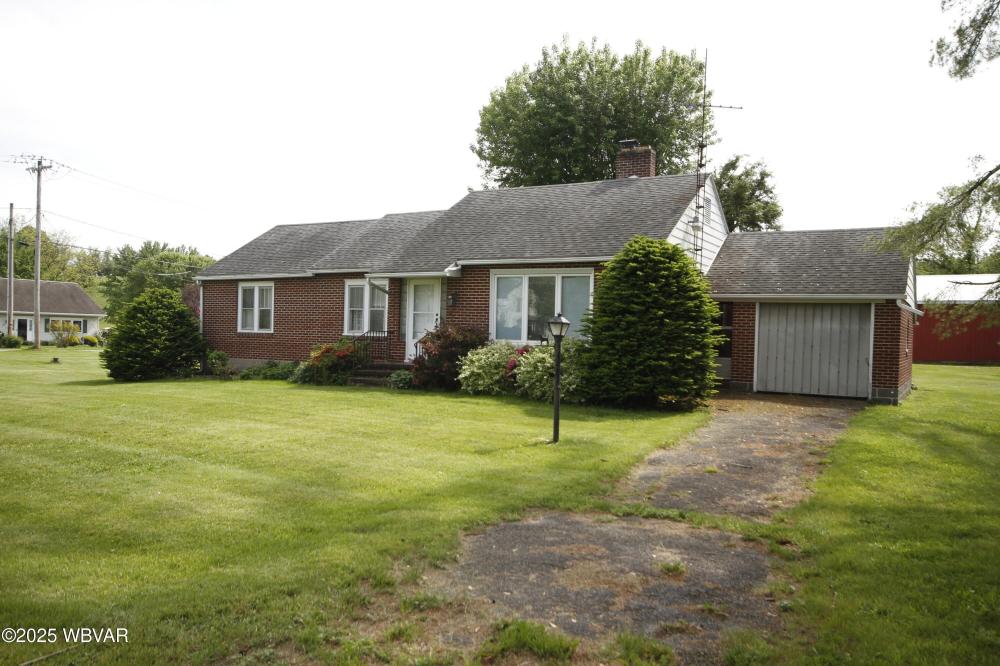 Currently Displayed Property Photo