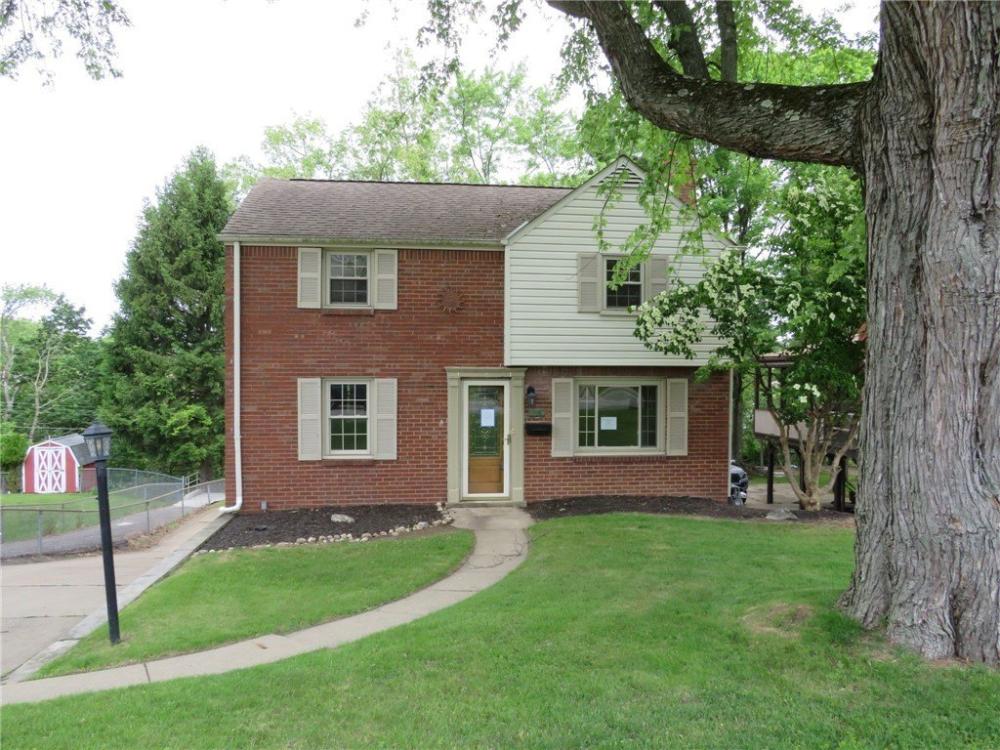 Currently Displayed Property Photo